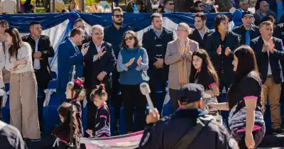 Inauguraron una comisaría y hubo locro popular: así se vivió el aniversario de Paclín