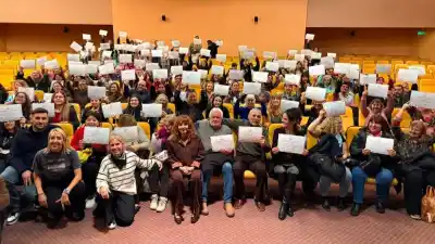 Capacitaron a mil emprendedores y ya preparan la vuelta de la feria más convocante de Neuquén