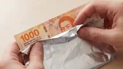 Irse de casa cuesta un 47% más que el sueldo de un joven: la cifra que te dejará helado