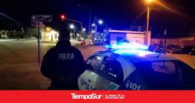 Lo atacaron por la espalda, lo patearon en el suelo y lo amenazaron con un cuchillo: el calvario de un médico en Caleta Olivia