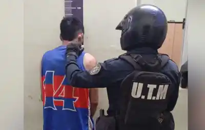 Asaltó a un empleado de tómbola con un cuchillo y lo encontraron escondido bajo una cama