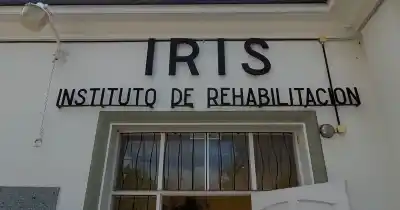 Goteras, humedad y filtraciones: la lucha de un instituto de San Rafael por renovar su techo