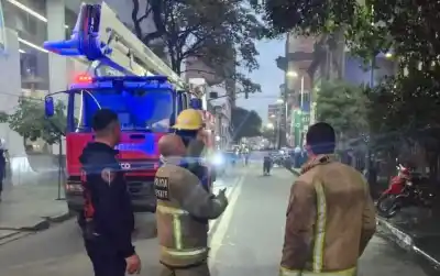 Explosión en Monteagudo al 100: la angustiosa espera de los vecinos que no saben cuándo volverán a sus casas