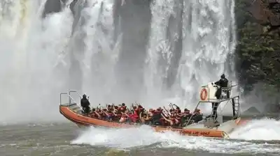 Vuelco en Cataratas: el dramático rescate y la confusión que rodeó la muerte del turista neerlandés