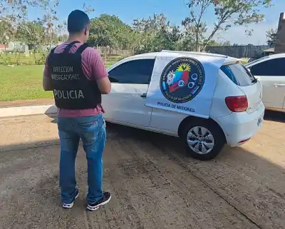 Encontraron el auto que usó la banda para escapar tras asaltar a una madre y sus hijos en Posadas