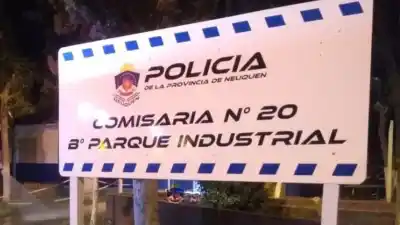 Tiroteo en Parque Industrial: dos heridos y un prófugo que la Policía busca intensamente