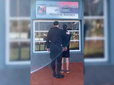 Mintió sobre su identidad en un control policial, pero descubrieron que era buscado por varios robos
