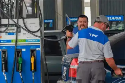 La crisis de los combustibles golpea Salta: despidos en estaciones de servicio