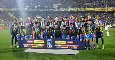 Ovando e Ibarra, los únicos que se salvan en el medio del naufragio canalla