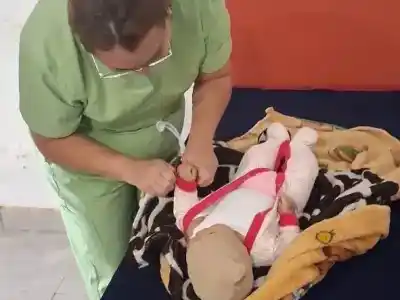 Operativo sanitario en El Cogoik: controles gratuitos para toda la familia