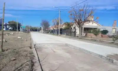 La plata no alcanzó: la pavimentación de Héroes de Malvinas quedó en pausa y sin fecha