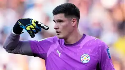 El arquero que deslumbró en el Mundial se va de San Lorenzo: su representante destapó todo