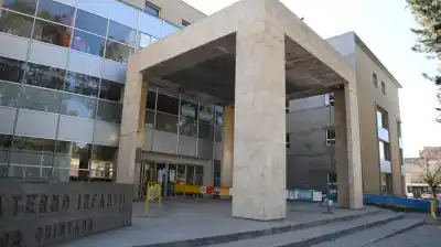 Llegó con su bebé vivo al hospital y salió sin él: la desgarradora denuncia de una familia en Jujuy