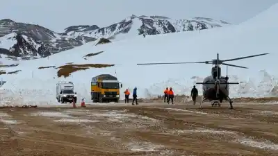 Aislados por la nieve: los trabajadores de Veladero no podrán volver hasta agosto