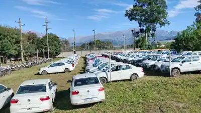 Vehículos policiales en desuso: cuándo y cómo participar de la subasta electrónica en Jujuy