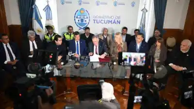 Firmó el decreto y desató un efecto dominó: qué provincias ya planean separarse de las elecciones nacionales