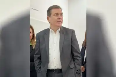 Zamora: el modelo nacional beneficia a sectores primarios y financieros, y alerta sobre el consumo en 2026