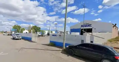 Derribaron 14 postes y se llevaron casi 2 km de cable de cobre: el millonario robo que investigan en Santa Cruz