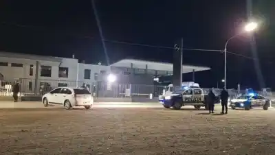 Balacera en Parque Industrial: dos heridos y un sospechoso prófugo que ya fue identificado
