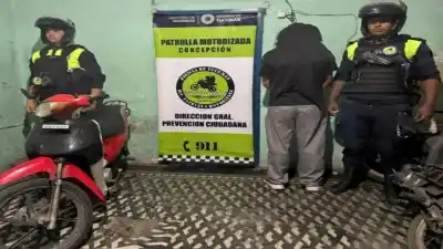 Joven de 25 años atropella a un inspector en Concepción al intentar huir de un control policial