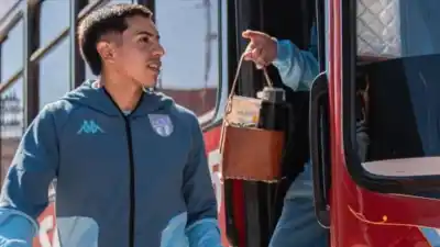 El abrazo que rompió el alma: la historia detrás del debut que conmovió a Tucumán