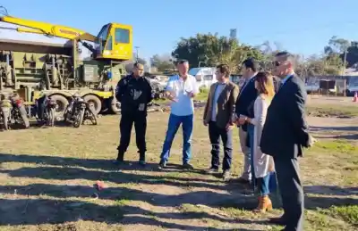 El paisaje de Lastenia cambió: comenzó la compactación masiva de casi 7.000 vehículos secuestrados
