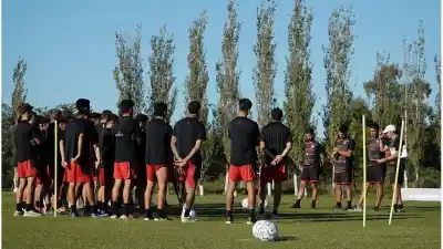Colón busca DT: el candidato que pica en punta y los que quedaron en el camino