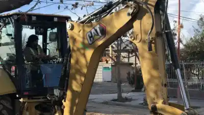 Obra cloacal en Cipolletti: cortan el tránsito por tres días y piden paciencia