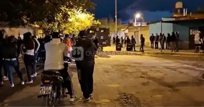 Lo apuñalaron en medio de la noche y murió en el hospital: hay un detenido