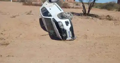 Un vuelco en la RN 60 dejó heridos leves y piden circular con precaución