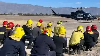 Perdieron contacto con un helicóptero que llevaba 7 pasajeros: el operativo en una zona imposible