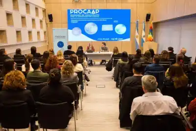 Salud mental en la oficina: 45 agentes públicos se capacitaron en Casa de Gobierno