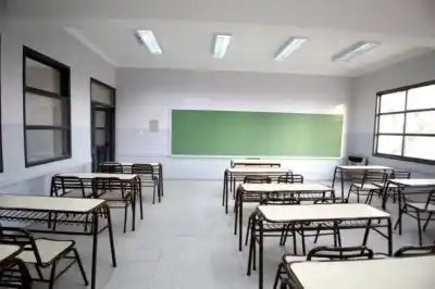 Por el clima y las rutas, el jueves las escuelas abrirán más tarde en Bariloche y Dina Huapi