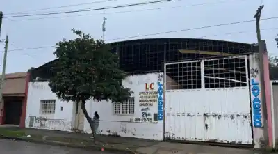 Cayó del techo durante una fuga cinematográfica en Metán