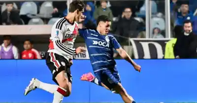 Gimnasia sueña con Pezzella pero el contrato del campeón mundial es un obstáculo