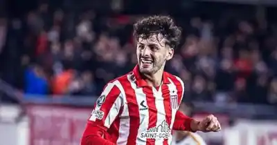 No tiene lugar en Estudiantes y ya mira hacia otro lado: el futuro de Luciano Giménez