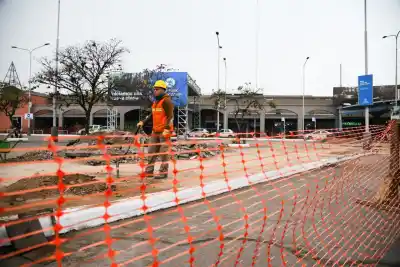 El jueves será clave: Jaldo recorrerá la terminal para ver cómo avanza la megaobra