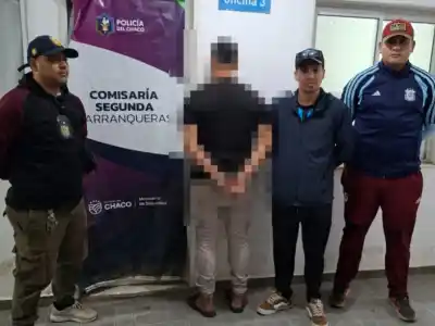 Agredió a su pareja y la amenazó con una pistola: lo atraparon en Barranqueras cuando intentó ocultar su identidad