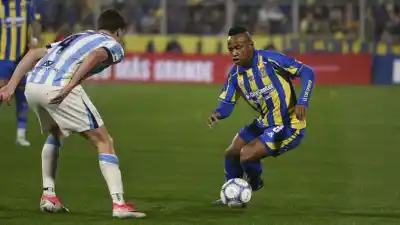 El jugador que deslumbra en Central y podría dejar una fortuna en el mercado de pases