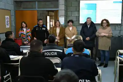 Eligieron a 15 puntanos para capacitarse como instructores de policías en CABA y ya están en la recta final