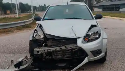 Impactante choque en avenida Núñez del Prado: dos vehículos terminaron destrozados