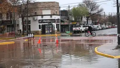 El temporal que nadie esperaba: las impactantes imágenes de la lluvia en el Alto Valle