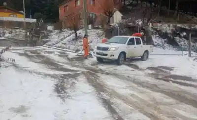 Nieve en Esquel: los barrios donde el municipio ya intervino y los que vienen