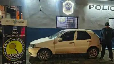 Circulaban con medio kilo de cocaína en un auto y la policía los atrapó: uno tenía pedido de captura