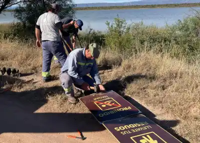 Refuerzan cartelería y limpian dos diques de San Luis: ¿qué buscan con estas tareas?