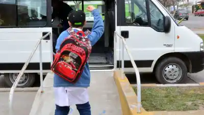 Justicia revés: le niegan transporte escolar a un niño mapuche de El Bolsón