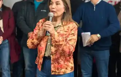 El masivo cierre de campaña de Bustamante que dejó una señal clara en Villa Ojo de Agua