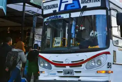 El colectivo que une el centro con Laprida cambia su recorrido: los detalles del nuevo trayecto
