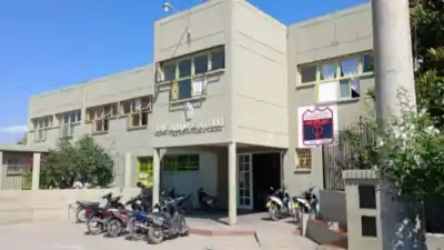 Emboscada familiar en la puerta de un colegio de Perico: alumna fue golpeada, cortada y robada