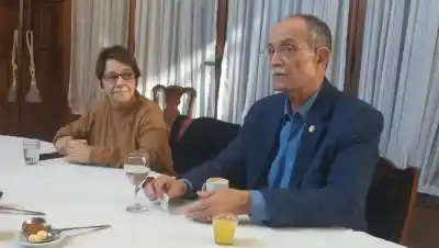 Piden tres meses más de suspensión para la candidatura de Pagani en la UNT